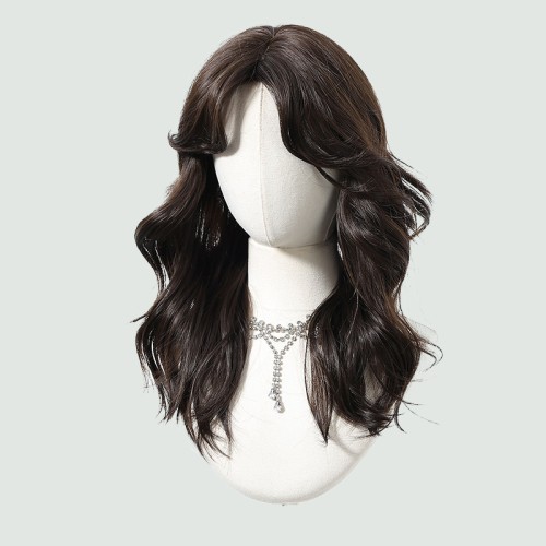 Dark brown naturally voluminous short hair